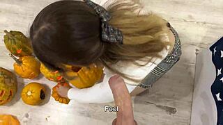 pumpkin or pussy, which would you pick for a wet facial?