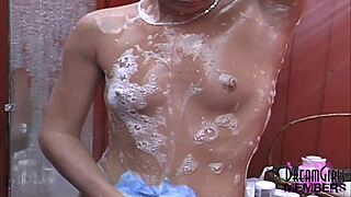 Hot brunettes shaving assholes in outdoor shower 😏