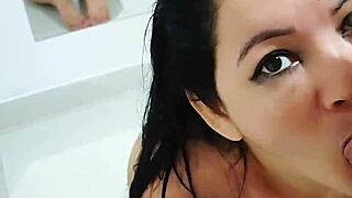 novinha sucks dick eagerly hidden while parents rest next door