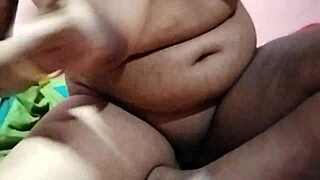 Teen girl says 'fuck me fast' with dirty talk 😏