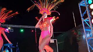 Sambo 2022 features big ass in leggings.