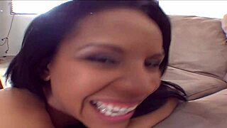 Big Juicy Boobs And Sexy Bubble Butt