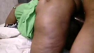 i shave my pussy smooth for him