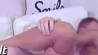 mature curvy milf rides horny guy rough 😈