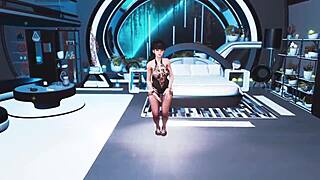 молодая 18+ игривая Ева дразнит в черном жемчужном наряде