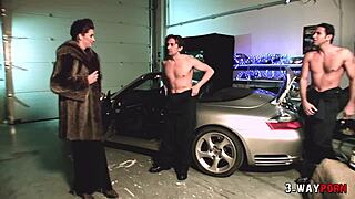 JODIE JAMES SCREAMS IN DP ANAL THRILL!