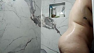 I can't believe these grandes tetas in my homemade video, so big and amazing!