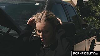 Does Riley Reyes love getting her ass fucked hard?