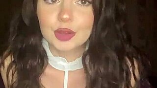 haluutko kattoo kuuman 18+ pillun leikkiä? tuu kattoo tää provokatiivinen kohtaus