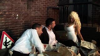 Amy Azzurra THREESOME with BIG COCK ANAL FUCKING