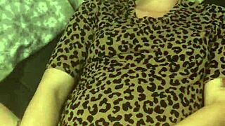 Touching myself while fingering and groping