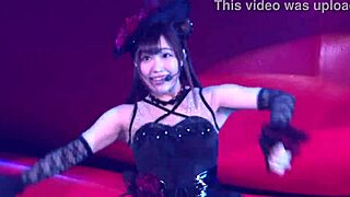 Aina Suzuki Kisses Solo in Japanese Cam Session