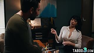 Naughty Latina MILF Puck seduces big cocked director with rough fucking