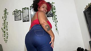 Bbw Farting Beauty In Blue Jeans