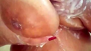 Quick shower tease with big tits and ass