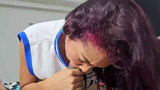 latina cachonda devours her brother-in-law's cock while husband works