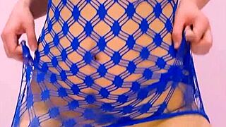 Milf Cristall Gloss Fingers Pussy to Tasty Climax