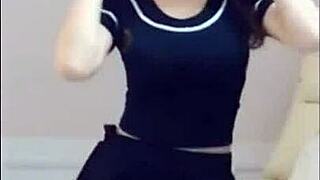 chi danny webcam dance