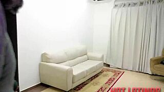 A Safada Squirts Repeatedly While Cheating With Black Cock