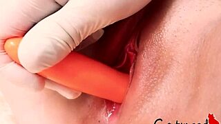 i'm fingering my huge oiled wet pussy so close up and cummin hard