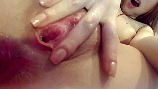 Slowly exploring high definition webcam moments