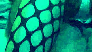 this sexy girl gives a footjob in nylons and leggings