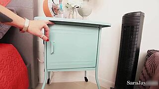 Horny cougar sara jay in lingerie shake it with dirty talk and deepthroat