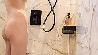 Black-Haired Japanese Girl Bathes Solo!