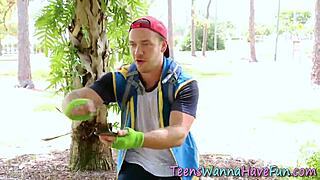 teens tight pussy fucked stretched