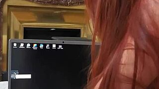 Oh, my girlfriend sucks me off!