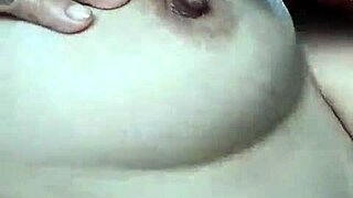 pechos madura de una milf esposa madura