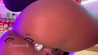 watch ms bulma briefs give you a kitchen show