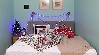 christmas gift pussy substitute cum on ass