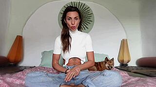 Foreskin Versus Circumcised Penises Tutorial Featuring Roxy Fox