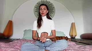 Foreskin Versus Circumcised Penises Tutorial Featuring Roxy Fox