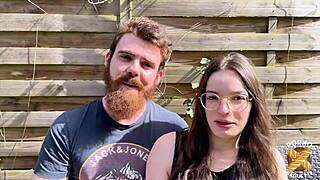 katerina petite 18+ coquine adore le sexe a plusieurs