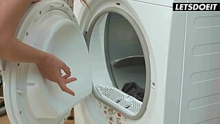 Curvy Milf Candy Alexa in Anal Laundry Room Fuck