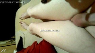 Shemale Cum on Legs and Feet