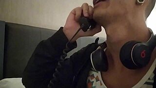 levando a acompanhante mais cara de floripa pro motel, curioso?