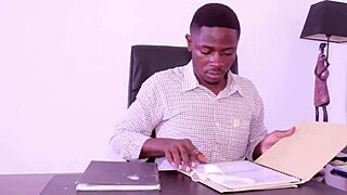 Seductive Pedicured Babe Gives Blow N Footjob