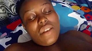 Horny milf gets good dicking 😍