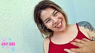 step sister shaves armpits seductively