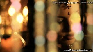 i think this sexy brunette indian milf has a body made for love, wow!