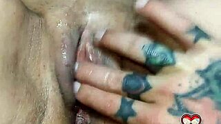 Dulcevaginaspro - I Finger My Aunt Until She’s Soaked! 💦