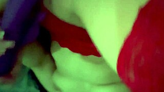 Beautiful Latina masturbates nicely, shaking her big ass like a hot little devil.