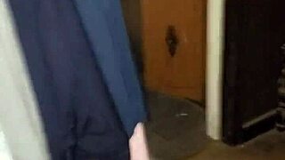 i cumming on and in my wifes pussy on the table, oh god