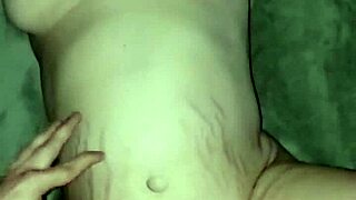 i cumming on and in my wifes pussy on the table, oh god