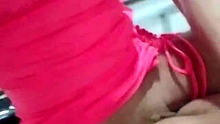 Paloma Veiga enjoys her weekend with cold beer and a delicious blowjob.