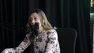 Angélica Morango Experiments With Body In Glamour Interview!