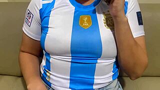 lesbian woman introduces her argentine friend to lesbianism